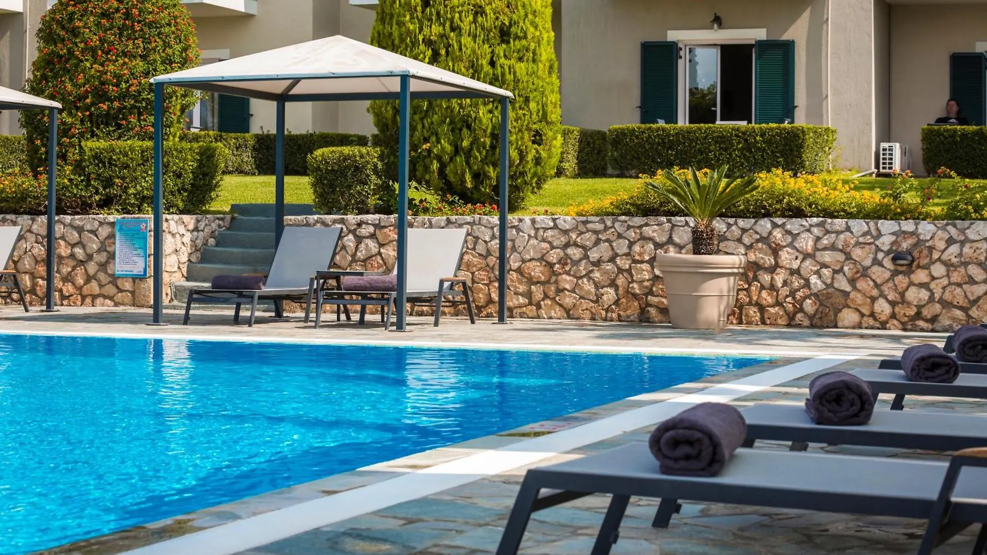 Antonia Hotel Vlachata Yunanistan
