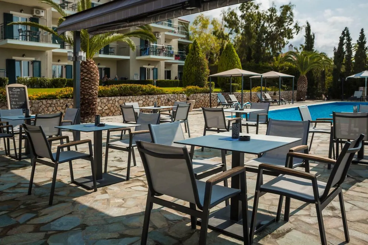 Antonia Hotel Vlachata